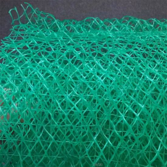 3D 배수 지질 복합재